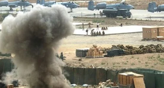 حمله راکتی طالبان بالای میدان هوایی بگرام