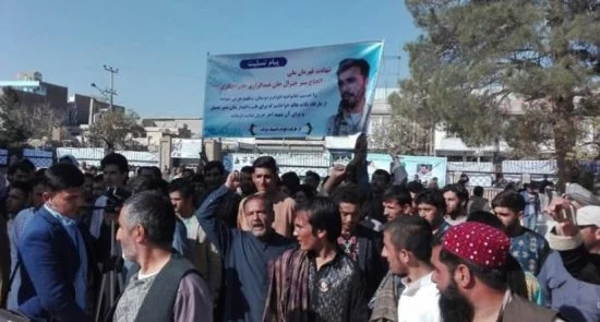 خونخواهان جنرال رازق در هرات شعار مرگ بر امریکا سر دادند