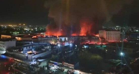 آخرین خبرها از آتش‌سوزی گسترده در چهار مارکیت تجارتی در کابل