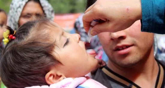 آغاز کمپاین سراسری واکسین پولیو در افغانستان و پاکستان