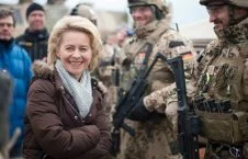 جزییات دیدار وزیر دفاع جرمنی با عساکر کشورش در افغانستان