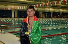 درخشش شناگر معلول افغان در روز نخست مسابقات شنا در امریکا