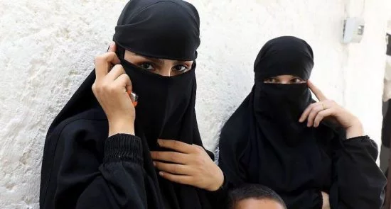 زن داعشی شب ازدواج خود را در اتاق شکنجه سپری کرد + تصاویر