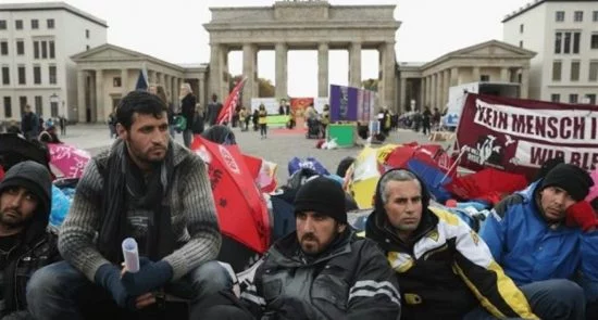 وضعیت دردناک مهاجرین افغان در فرانسه