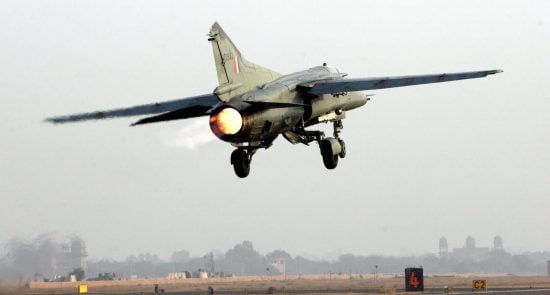 سقوط یک طیاره نظامی در هند
