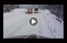 ویدیو/ تصادف مرگبار دو موتر در جاده برفی
