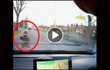 ویدیو/ نجات معجزه آسای یک کودک از تصادف شدید