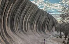 تصویر/ صخره ای به شکل موج بحر در آسترالیا