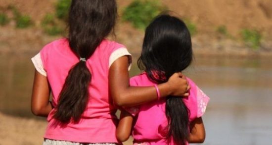 هند دختر 550x295 - تجاوز جنسی بالای یک دختر ۸ ساله مسلمان در هند