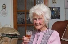 پیرترین باشنده بریتانیا از دنیا رفت