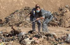 داعش جسد1 226x145 - اجساد هزاران داعشی حیات باشنده گان موصل را تهدید می کند