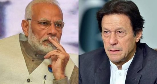 عمران خان نرندرا مودی 550x295 - پاكستان روابط اقتصادی خود را با هند قطع می كند