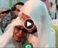 ویدیو/ لحظه در آغوش گرفتن زن نیوزیلندی توسط وزیر سعودی