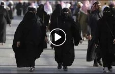 ویدیو/ لت و کوب یک زن توسط پولیس سعودی