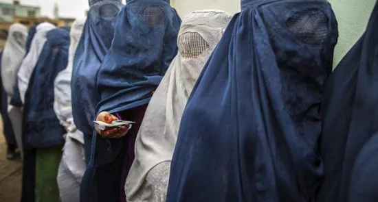 نگرانی زنان و دختران کشور از حضور دوباره طالبان در حکومت