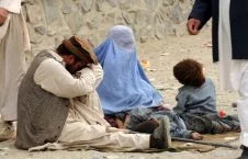 توزیع کمک های بشر دوستانه زمستانی میان خانواده نیازمند در ولایت هرات