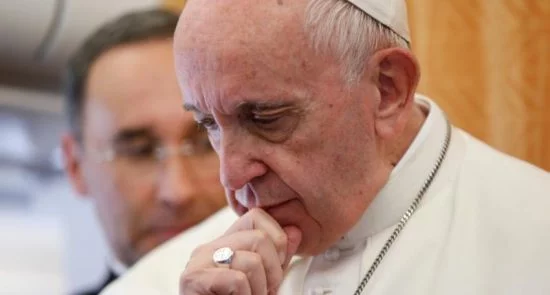 ابراز همدردی پاپ فرانسیس با خانواده‌های قربانیان حادثه تروریستی کندهار