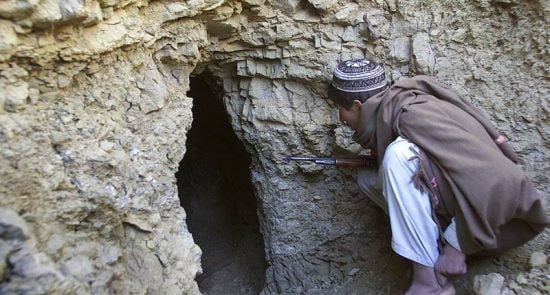 غار 550x295 - وزارت امور داخله: طالبان به غارها گریخته اند