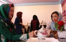 کافه زنان در غزنی + تصاویر