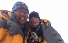 ثبت یک ریکورد تاریخی برای دختر کوهنورد 16 ساله