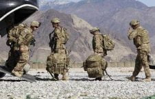 امریکا عسکر. jpg 226x145 - از خروج نظامیان خارجی تا حضور طالبان در دولت؛ آینده افغانستان در سال ۲۰۲۱ چه خواهد بود؟