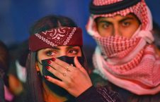 اعتراض شدید مبلغان سعودی درباره ترویج بی بندوباری