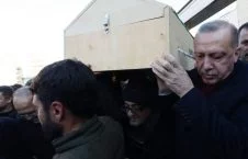 تصاویری از حضور اردوغان در میان زلزله زده گان