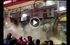 ویدیو/ فرو ریختن ایستگاه قطار در هند