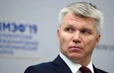 رسوایی بزرگ وزیر ورزش روسیه