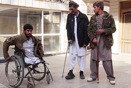 معلولین - گزارش دیده‌بان حقوق‌ بشر درباره وضعیت افراد دارای معلولیت در افغانستان