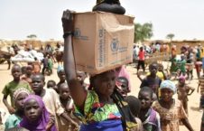 پناهجو افریقا 226x145 - مرگ 20 پناهجو حین توزیع غذای رایگان