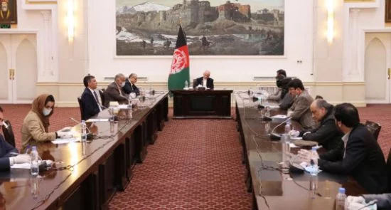 دیدار رییس جمهور غنی با شورای سراسری صرافان افغانستان