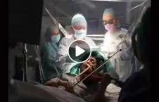 ویدیو/ ساز زدن یک مریض در هنگام عملیات جراحی مغز