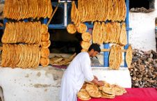 نان 226x145 - واکنش شاروالی کابل به گزارش اختلاس 800 ملیونی پروگرام توزیع نان خشک در پایتخت