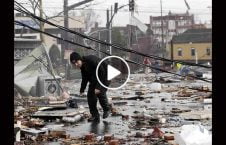 ویدیو هولناک طوفان مرگبار امریکا 226x145 - ویدیو/ لحظه هولناک وقوع طوفان مرگبار در امریکا