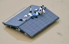 جاری شدن سیلاب های مرگبار در جنوب جاپان