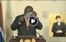 ویدیو/ ماسک زدن خنده دار رییس جمهور افریقای جنوبی