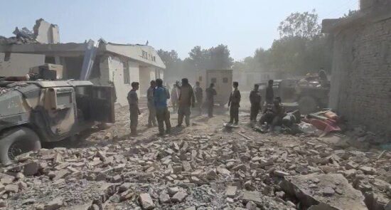 آمار جنایات طالبان در هفته اخیر؛ طارق آرین: بیش‌ترین تلفات در ولایت بلخ وارد شده‌است