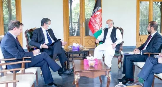 جزییات دیدار سرپرست وزارت امور خارجه با نماینده ارشد ملکی ناتو در افغانستان