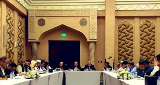 بررسی موارد اختلافی در دیدار گروه‌های تماس حکومت و طالبان