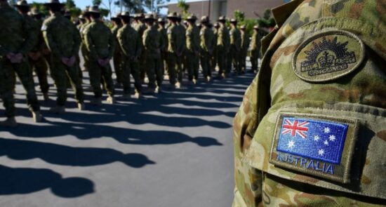 آسترالیا عسکر 2 550x295 - واکنش وزارت دفاع آسترالیا به جنایات جنگی نظامیان این کشور در افغانستان