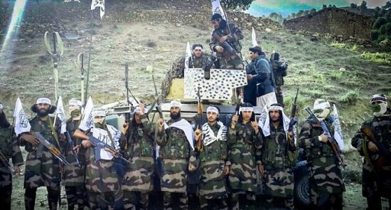 طالبان1 550x295 - گزارش یک منبع خارجی درباره توافق سری طالبان با نیروهای خارجی