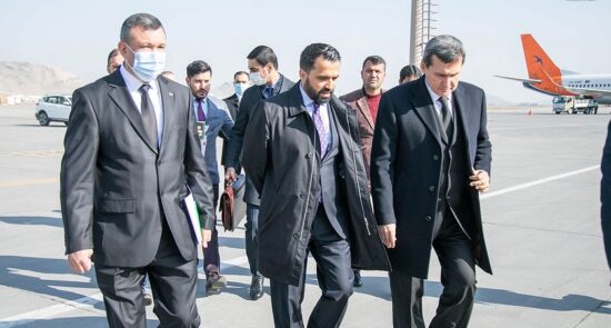 امضای چندین یادداشت تفاهم در سفر وزیر امور خارجه ترکمنستان به افغانستان