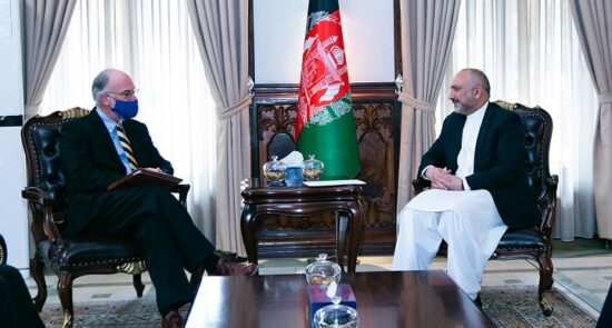 قدردانی وزیر امور خارجه از حمایت ایالات متحده امریکا از دولت افغانستان