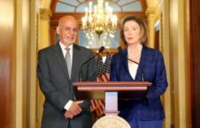 اشرف غنی نانسی پلوسی 226x145 - نشست مشترک خبری رییس جمهور غنی با رییس مجلس نمایندگان امریکا