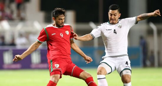افغانستان عمان 550x295 - شکست تیم ملی فوتبال افغانستان در برابر عمان
