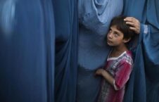 دختر 1 226x145 - تصویر/ اعلام فروش یک دختر به دلیل فقر در غزنی