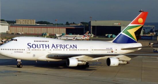 افریقا طیاره 550x295 - ممنوعیت ورود پرواز‌های افریقایی به آسمان آسترالیا