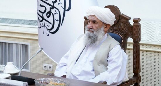 محمدحسن‌آخند 550x295 - پیام رییس‌الوزرای طالبان در پیوند به انتخاب شهباز شریف به حیث صدراعظم پاکستان