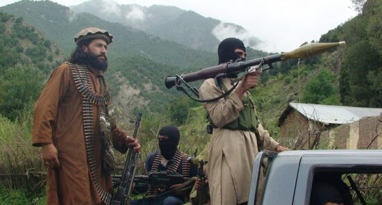 طالبان پاکستانی  550x295 - گزارش سازمان ملل درباره حضور هزاران جنگجوی طالبان پاکستانی در افغانستان